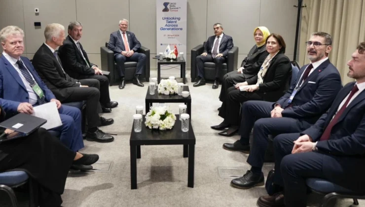 Bakan Tekin Oecd Zirvesi’nde