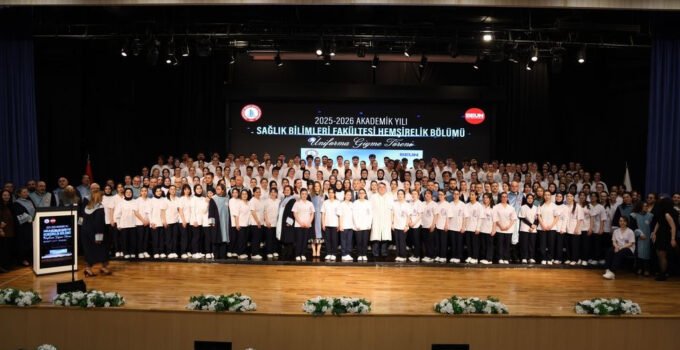 BEUN’da Görkemli Tören: Geleceğin Hemşireleri Üniformalarını Giydi