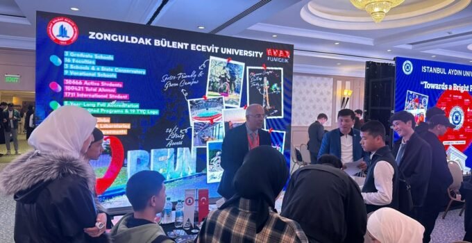 BEUN, Özbekistan’da Aday Öğrencilerin Gözdesi Oldu