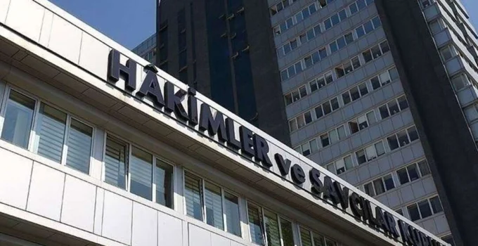 Hsk’dan Adli Ve Idari Yargıda Terfiler 'Resmi'Leşti