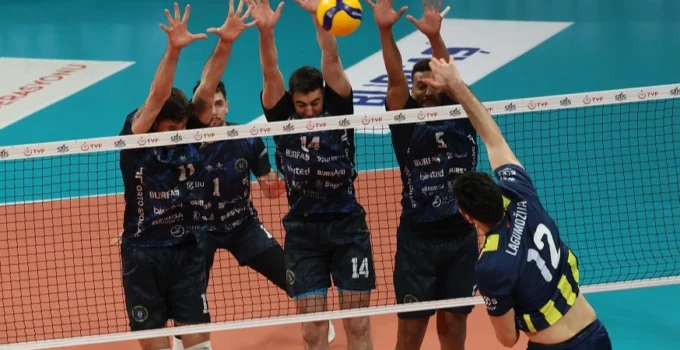 Bursa Büyükşehir Seride Beşincilik Şansını Kaybetti