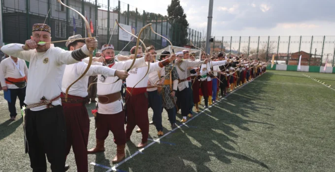 Bursa'Da Hedefi 12'Den Vurdular