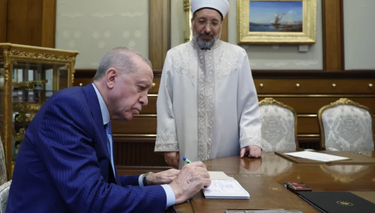 Cumhurbaşkanı Erdoğan Kurban Vekâletini Tdv'Ye Verdi