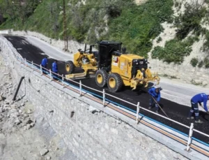 Denizli Büyükşehir’den Babadağ’da Ulaşım Yatırımı