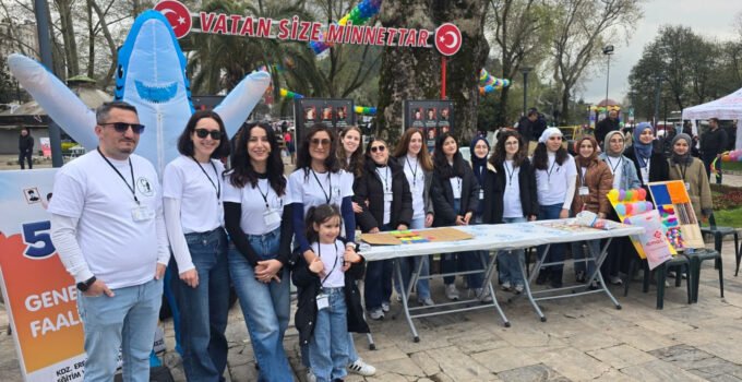 Ereğli’de 23 nisan iki ayrı törenle kutlandı