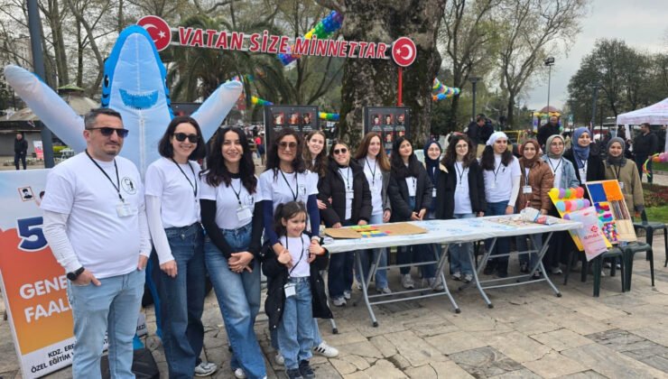 Ereğli’de 23 nisan iki ayrı törenle kutlandı