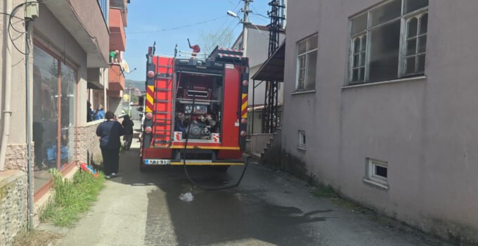 Ereğli’de korkutan şofben yangını: Anne ve engelli kızı hastanelik oldu
