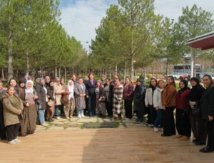 Eskişehir'De Mihalgazili Kadınlar Başkan Ünlüce Ile Buluştu