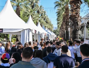 İzki̇tap Öğrencilerin Buluşma Noktası Oldu