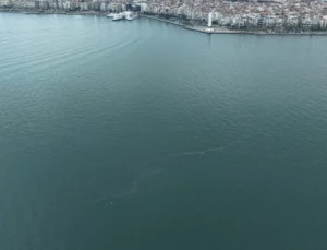İzmir Körfezi’nde Dış Kaynaklı Kirliliğin Önüne Geçilemiyor