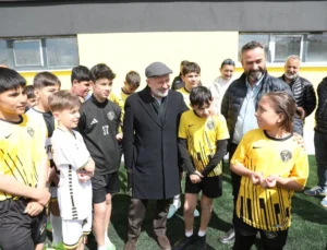 Kayseri Kocasinan'Dan Futbola Önemli Hizmet