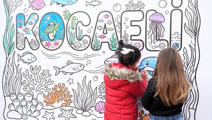 Kocaeli'De Dev Küp, Çocukların Dünyası Ile Renklendi