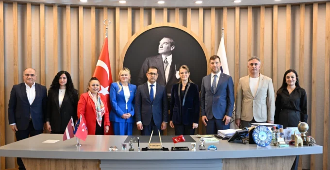 Letonya Büyükelçisi’nden Antalya Büyükşehir’e Ziyaret