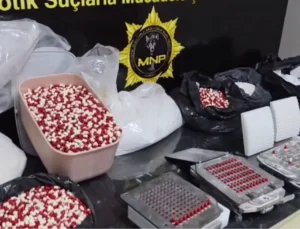 Mersin’de Tonlarca Sentetik Ecza Hammaddesi Ele Geçirildi