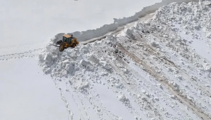 Ordu’da Mayıs Geldi, Kar Bitmedi