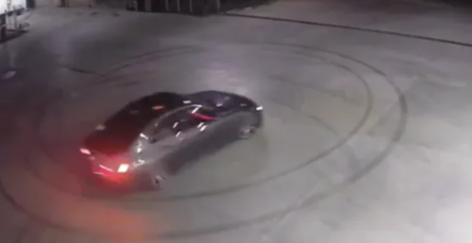 Osmangazi’de Drift Yapan Sürücüye Jandarma'Dan Af Yok!