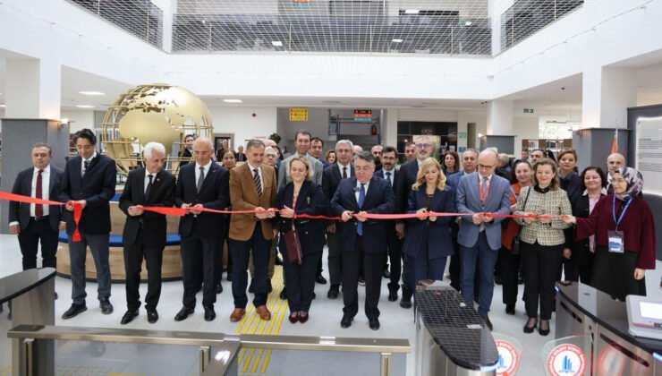 Prof. Dr. Durmuş Günay Kütüphanesi öğrenci ve akademisyenlerin hizmetine açıldı