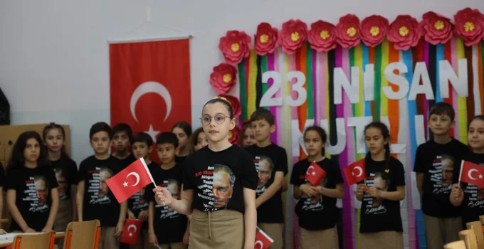 Sakarya Büyükşehir’den Miniklere Sanat Dolu Etkinlik