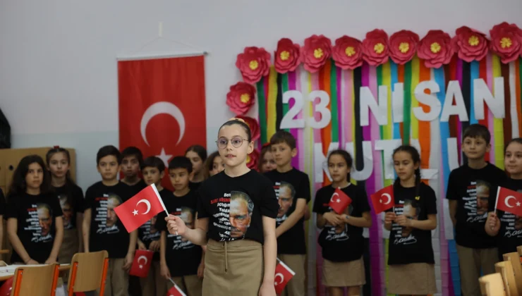 Sakarya Büyükşehir’den Miniklere Sanat Dolu Etkinlik