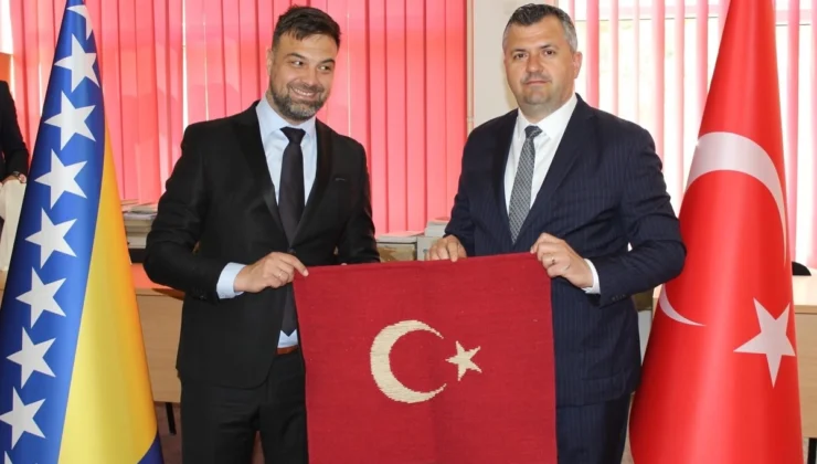 Saray Ile Vares Belediyeleri Kardeş Oldu