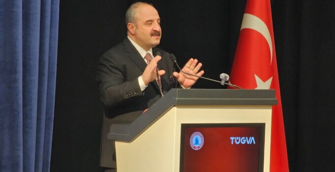 TBMM Sanayi ve Teknoloji Komisyonu Başkanı Varank Zonguldak’ta açıklamalarda bulundu