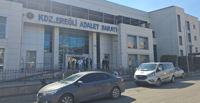 Tutuklama Kararını Duyan Uyuşturucu Zanlısı Adliyeden Atladı