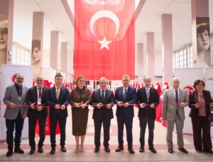 Uluslararası Aile Sempozyumu Başladı