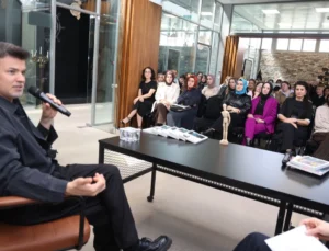 Ünlü Modacıdan Moda Tüyoları