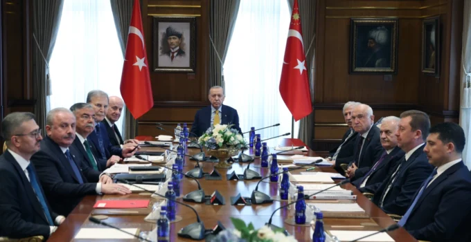 Yüksek İstişare Kurulu Külliye’de Toplandı