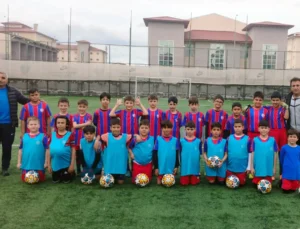 Altınordu Ağrı Futbol Okulu 19 Mayıs Turnuvasına Hazırlanıyor