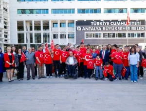 Antalya'Da Özel Bireyler Bir Günlüğüne Asker Oldu