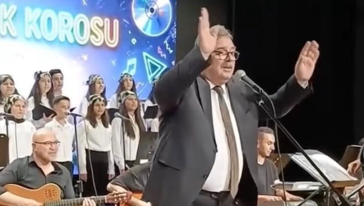 Barış Manço Sesli Okul Müdürü Sosyal Medyada Gündem Oldu