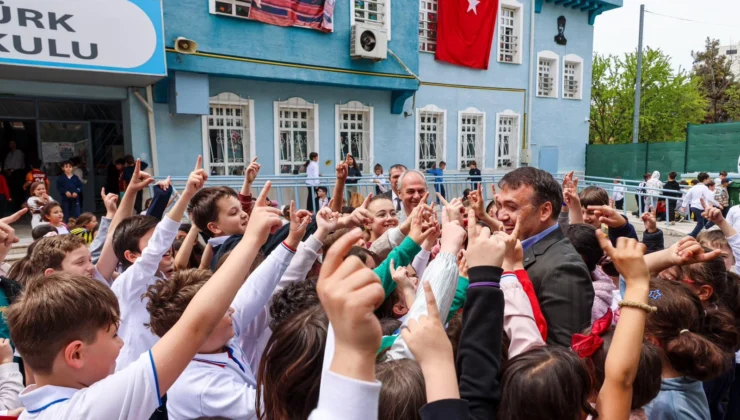 Bilecik'Te Vali Sözer’den Çocuklara Anlamlı Ziyaret