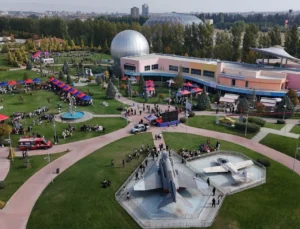 Bilimfest Eskişehir Tübi̇tak Onayıyla Tarihe Geçti