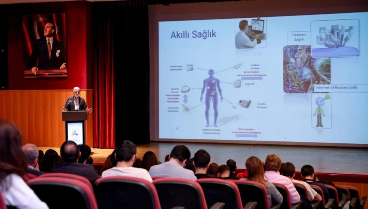 Dokuz Eylül'De Dijitalleşme Ve Ulusal Güvenlik Konuşuldu