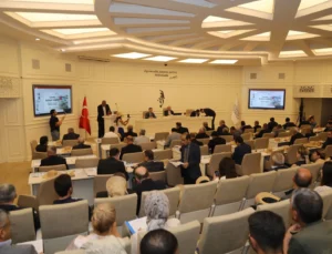 Gaziantep’te Çiftçilere Destek Ve Su Indirimi