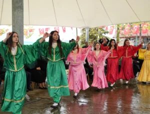 Hıdırellez, İzmit’te Yağmurun Bereketi Ile Geldi