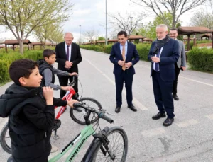 Isparta Heyeti Karatay’da Yatırımları Inceledi