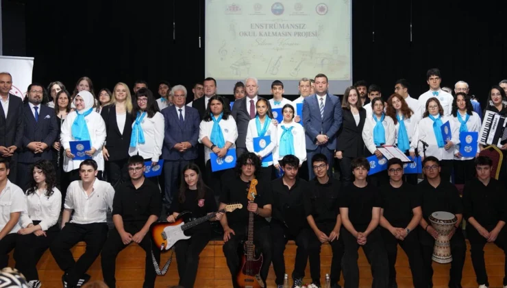 İstanbul’da “Enstrümansız Okul Kalmasın” Projesi Büyüyor