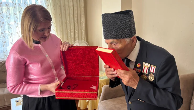 İzmit'Te Gazilere Vefa Ziyaretleri Sürüyor