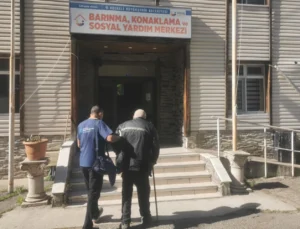 Kocaeli’nde Çöp Ev Dramı Sona Erdi