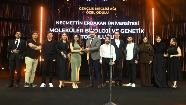 Konya Gençliği Ödüllendirildi