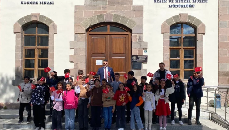 Köy Çocuklarına Unutulmaz Erzurum Gezisi