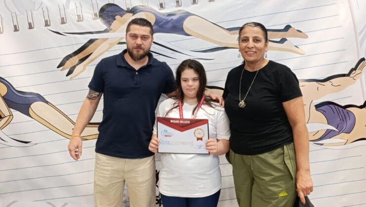 Lösemiyi yenen Masal Çelik, yüzmede Türkiye birincisi oldu