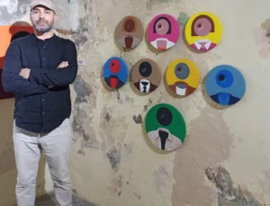 Metin Özgör'Ün “Ne Yerde Ne Gökte” Sergisi Mardin'De Açıldı