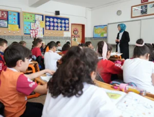 Öğretmenlerin Il Içi Yer Değiştirme Sonuçları Açıklandı