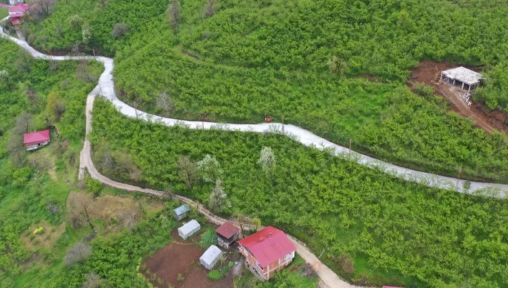 Ordu Kumru’da Beton Yol Çalışması