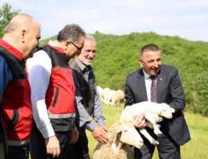 Osman Hacıbektaşoğlu ve Ahmet Gümen üretim tesislerini inceledi
