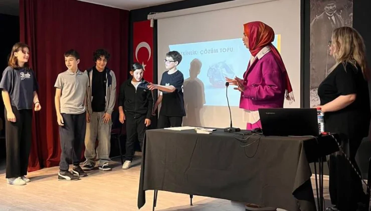 Sakarya'Da Öğrencilere “Dijital Denge” Semineri