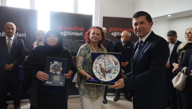 Samek Yıl Sonu Sergileri Kocaali’de Sürüyor